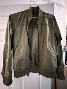 Adidas Run Jacket Woman Size S (8-10) - Picture 1 of 3