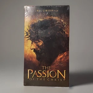 The Passion of the Christ (VHS 2004) Mel Gibson New Factory Sealed - Foto 1 di 8