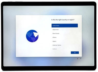 Microsoft Surface Pro 11- 13”- Snapdragon X Elite 12 Core - 16GB RAM - 512GB SSD - Image 1 of 4