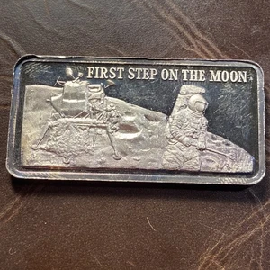1973 First Step on the Moon Silver Art Bar Hamilton Mint - Toning #46 - Picture 1 of 7