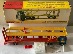 DINKY TOYS 974 A.E.C. HOYNOR CAR TRANSPORTER NEAR MINT IN VERY GOOD BOX - Picture 1 of 20