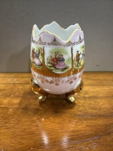 Vtg Porcelain Footed Cracked Egg 4" Hand Painted Courting Couple Japan Andrea - Picture 1 of 7