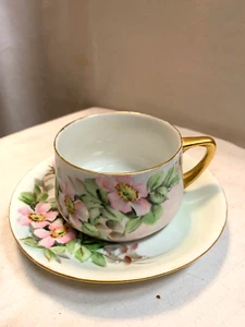 Antike Weimar Germany Porzellan Teetasse Untertasse handbemalt weiß rosa Blumen B - Bild 1 von 9