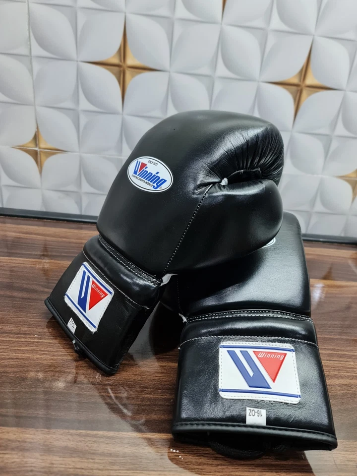 Winning MS-600 lace up pro type boxing gloves 8oz-16oz fighting training gloves