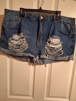 Pantalones cortos de mezclilla para mujer Boohoo Blue Plus talla 18 deshilachados EE. UU. Foto 1 de 4