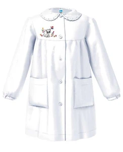 Siggi Grembiule ASILO Bambina, colotre bianco con ricamo, 2-3-4-5-6 ANNI - Foto 1 di 5