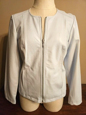 CHICO'S Talla 0 Azul Claro Imitación Cuero Chaqueta Frontal Cremallera Forrada Bolsillos Usada en Excelente Condición Foto 1 de 4