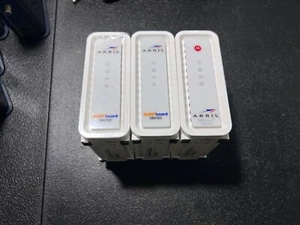 Lot of 3 ARRIS SB6183 Surfboard 16x4 DOCSIS 3.0 Cable Modem - White - Picture 1 of 2