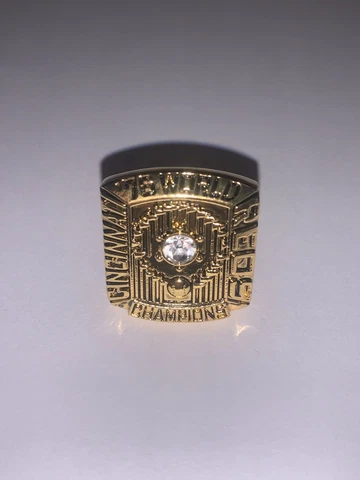 1976 Cincinnati Reds Championship Replica World Series Souvenir Ring Size 11 Cover