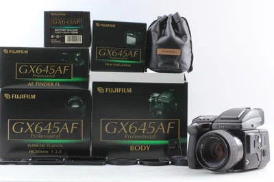 "ALMOST UNUSED" Fuji GX645AF Pro Film Camera 80mm f2.8 HM 16-32 Hasselblad JAPAN - Image 1 of 4
