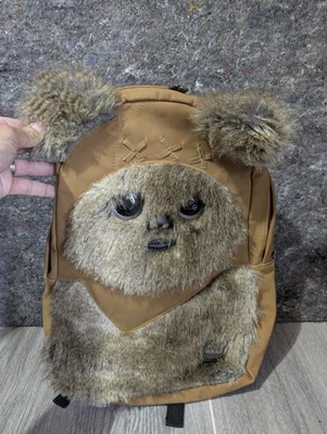 Mochila Loungefly Grande Star Wars Tamaño Completo EWOK Rara Retirada Imitación Gamuza Piel Foto 1 de 4