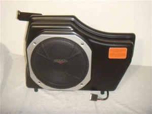 SUBARU 10" POWERED KICKER SUBWOOFER W ENCLOSURE & AMP 2012-2015 SUBARU IMPREZA - Picture 1 of 10
