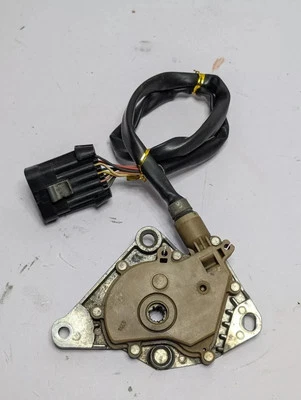 98-03 JAGUAR XJ8 XJR XK8 VANDEN PLAS NEUTRAL SAFETY SWITCH SENSOR LJA6201AD OEM - Image 1 of 4