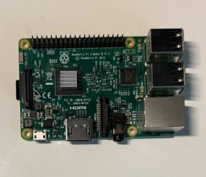 Raspberry Pi 3 Model B V1.2 with 16 GB Micro SD Card - Picture 1 of 2