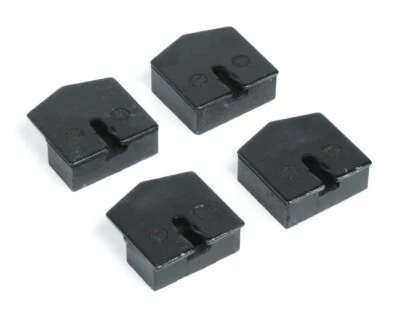 JAGUAR E-TYPE S1 HANDBRAKE PAD SET - MARK 2, DAIMLER 250 V8, ASTON MARTIN - Image 1 of 2