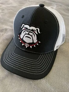 GEORGIA BULLDOGS EMBROIDERED PATCH UGA DAWG MASCOT LOGO TRUCKER MESH HAT CAP NEW - Picture 1 of 6