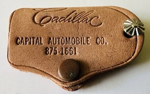 Vintage 1968 Cadillac Capital Automibile Co. Leder verzierter Schlüsselhalter - Bild 1 von 2