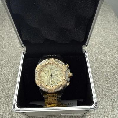 Reloj suizo Invicta Bolt 25864 51 mm cronógrafo dos tonos acero inoxidable para hombre Foto 1 de 4