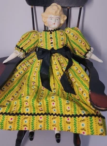 Vintage 1975 China Head Sally Tudor Handmade 14" Artist Kit Doll Nice Clothes - Picture 1 of 10