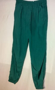 Nike Pants Youth XL 16-18 Green Nylon Windbreaker Athletic Sport Elastic Vintage - Picture 1 of 9