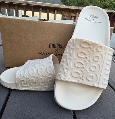 Marc Jacobs slides (cream) - Image 1 of 3