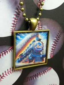 NY Mets Unique Baseball Pendant Necklace - Picture 1 of 2