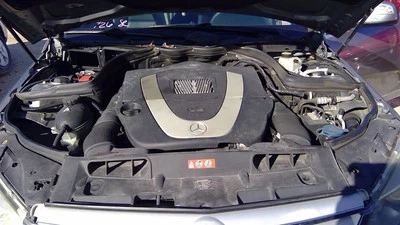 Hood 204 Type C300 Fits 08-11 MERCEDES C-CLASS 230172 - Image 1 of 4