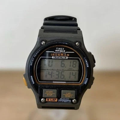 Reloj deportivo digital Timex Ironman Triatlón Indiglo para hombre USADO Foto 1 de 4