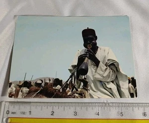 Cartolina d'epoca Africa in Camerun villaggio di Mandara che suona il flauto - Foto 1 di 5