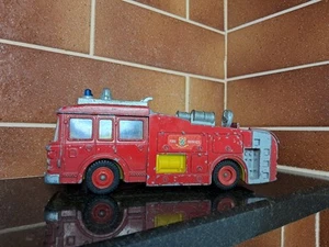 VINTAGE ORIGINAL 1960'S DINKY TOYS ERF FIRE TENDER Made In England - Picture 1 of 11