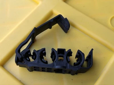 ChatGPT сказал: Audi A7 2017 3.0 sobrealimentado OEM soporte de tubo de freno delantero Foto 1 de 3