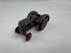 Vintage 1:64 scale ERTL Case Model L Farm Tractor Gray - Picture 1 of 11