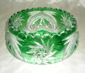 Green Etched Cut Glass Pinwheel Star 8x 3 1/2in Veggie Candy Bowl Dish - Picture 1 of 5
