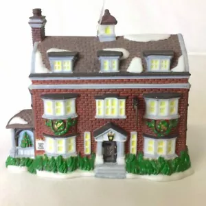 DEPT 56 DICKENS CHRISTMAS ORNAMENT - GAD'S HILL INN 56446 MINIATURE - NEW - Picture 1 of 1