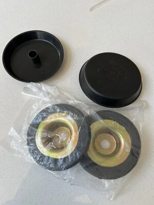 Vw Corrado Mk2 Golf Gti top strut suspension mount and caps - Image 1 of 3