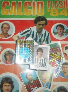 LOTTO 50 FIGURINE DIVERSE "CALCIO FLASH '84" NO PANINI AUTOADESIVE CON VELINA - Imagen 1 de 5
