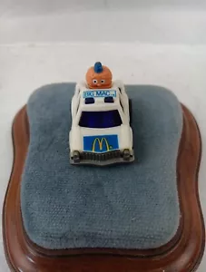 Vintage McDonalds BIG MAC Car w/ Mayor MC Cheese Police Pull Back Car ERTL 1984 - Picture 1 of 8