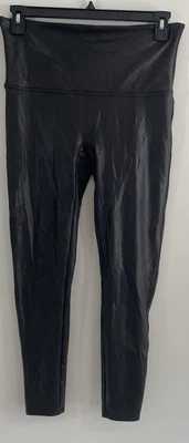 Spanx Leggings Womens Size 1X black shiny Faux Leather Stretch 2437P skinny - Image 1 of 4