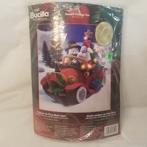 Plaid Bucilla 85329 3D Santa's Vintage Car Christmas Felt Lighted Kit Sealed NEW - Picture 1 of 3