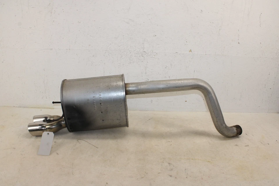 Silenciador de escape derecho Chevrolet Corvette 2005-2008 OEM MJ50 Foto 1 de 4