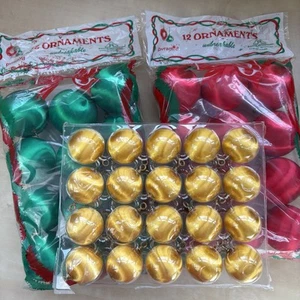 Vintage Pyramide gesponnen Satin Weihnachtsschmuck 3 Sets teilweise neu im Karton Lot 44 rot - Bild 1 von 9