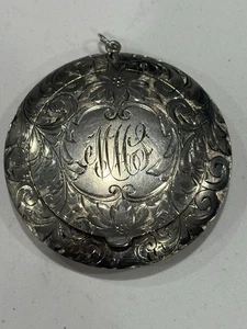 Antiguo colgante compacto pastillero plata de ley 28 gramos - Imagen 1 de 5