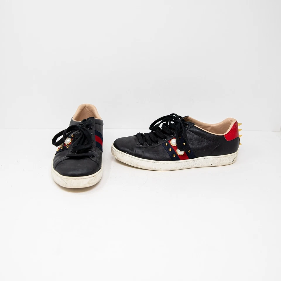 Zapatillas bajas Gucci para mujer Ace Web tachonadas perlas adornadas cuero 5 Foto 1 de 4