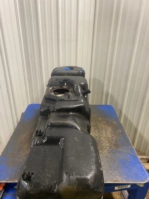 04-18 GMC SIERRA 1500 TANQUE DE COMBUSTÍVEL CABINE ESTENDIDA 26 GALÕES 6' 6" CAIXA - Imagem 1 de 4