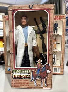 "Figura posable de 12"" Frontier Heroes Jesse James 1993" - Imagen 1 de 7