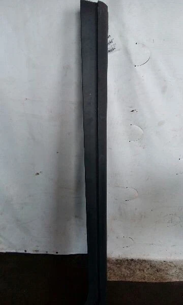 BMW X3 2016 sedán de 4 puertas SUV pasajero derecho panel basculante moldura Foto 1 de 4