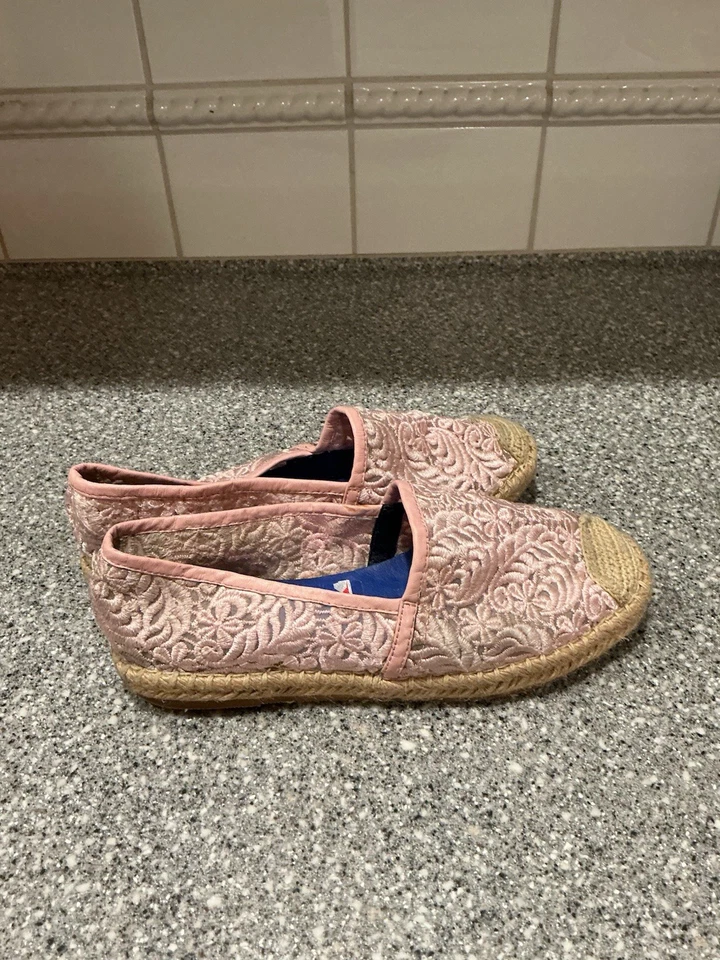 Zapatillas Vintage by Jeffrey Campbell Bordadas Rosa Talla 8 Foto 1 de 4