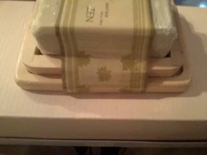 *NEW* ZEN BODY BAR 7 Oz (200g) with 2 Tier Wood Soap Dish - Picture 1 of 4