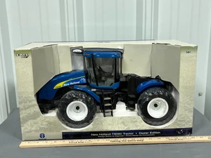 New Holland T9060 4WD Tractor DEALER EDITION 1:16 NIB Ertl Fat Singles - Picture 1 of 9