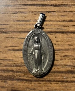 Antique Sterling Silver Miraculous Medal Pendant 1830 Mary Pray for Us L-G - Picture 1 of 3